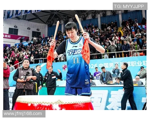 全明星篮球三分球精彩瞬间集锦图片回顾与分析